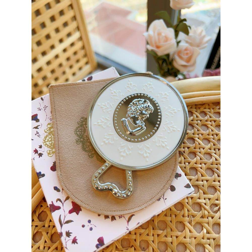 采购产品高端浮雕精美手柄镜子，高颜值手持化妆镜，金属手持镜子