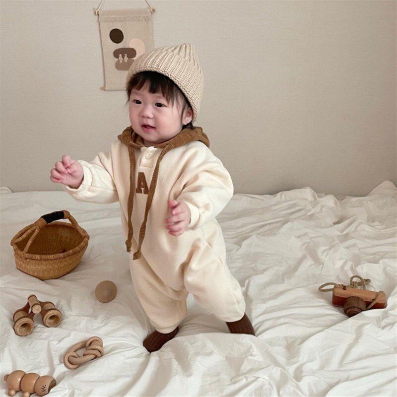 婴儿连体衣连帽秋装韩版A字绣花爬服男女宝宝ins哈衣秋季包屁衣