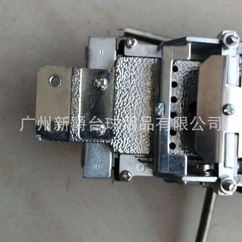 通用型成人标准投币台球桌专用机械式投币器台球桌手动投币器