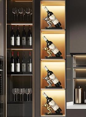 红酒架装饰品暴力熊家客厅餐厅酒柜电视柜高端无障碍高端装饰