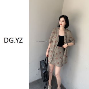 【樱子家】3311F复古碎花港风宽松西装外套＋半裙套装气质