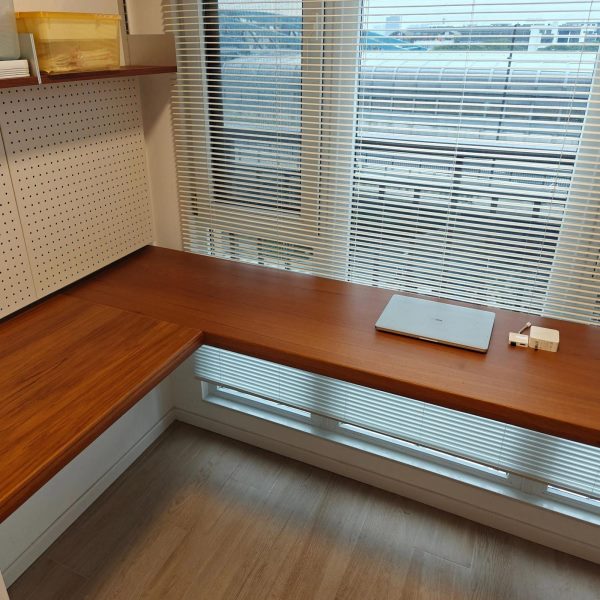 窗台板进口实木定制吧台面板红橡木桌面板飘窗台面板松木桌面隔板