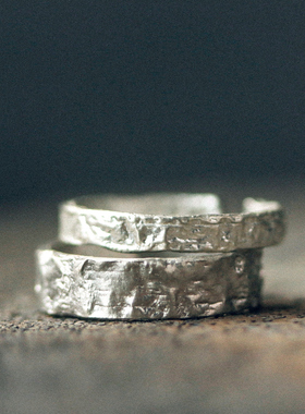 原创简约肌理925银饰情侣对戒A复古简约百搭戒指男士潮个性指环女