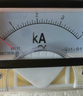 69L17交流电流表69L17-4KA 4000/5A 69L17-5KA 5000/5A 69L17-A