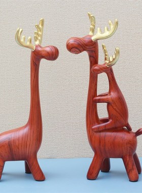 北欧轻奢可爱麋鹿软装饰品一家五口家居客厅酒柜结婚乔迁创意摆件