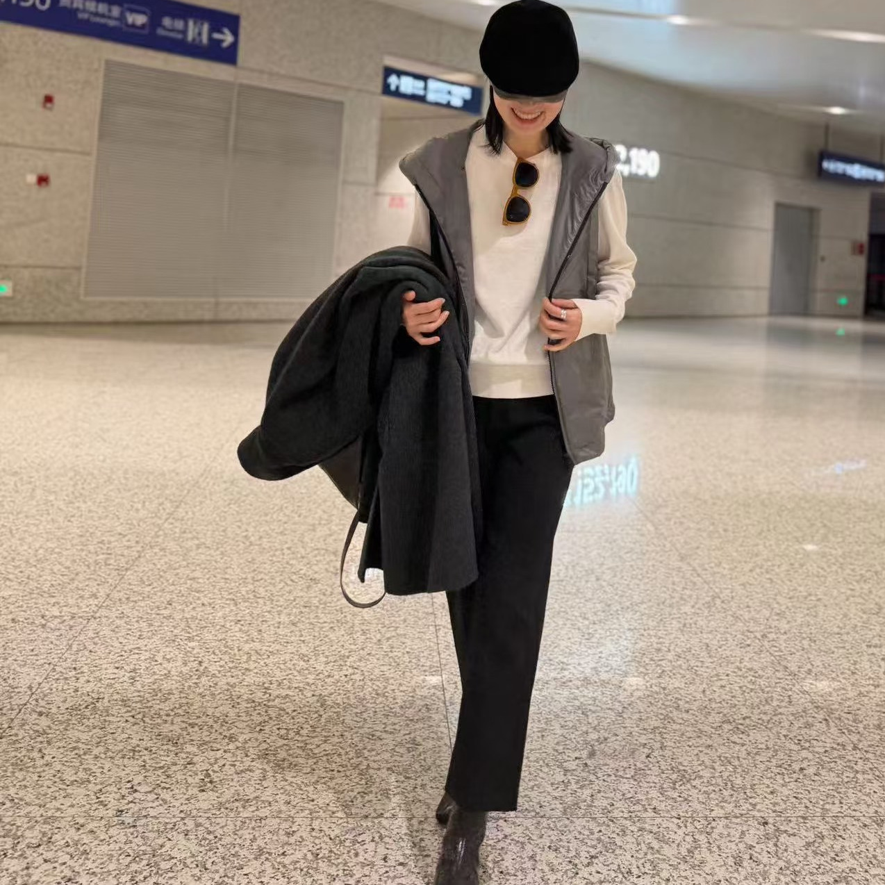 INFINITE COASTLINE/无垠海岸春晓20024休闲款加绒休闲直筒小黑裤