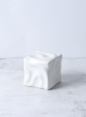 现代法式轻奢方体l褶皱冰块金银色陶瓷摆件家居样板房会所酒店饰