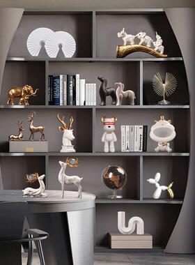 现代创意摆件客厅家居酒柜电视柜办公室北欧轻奢新中式工艺装饰品