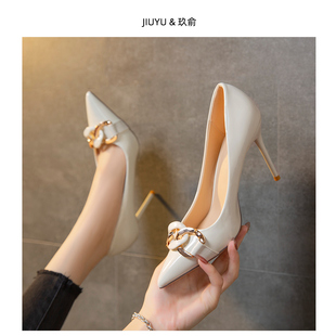 白色设计感小众高跟鞋女细跟u2024年新款秋冬黑色气质名媛单鞋百