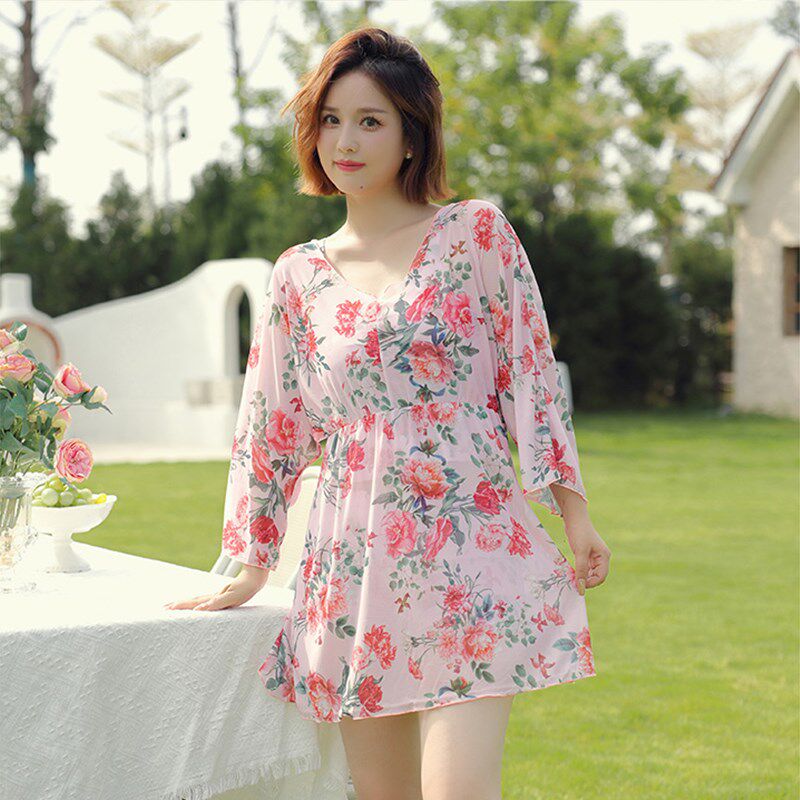 泳衣女中年妈妈分体大码三件套遮肚肉显瘦泡温泉保守女士长辈泳装