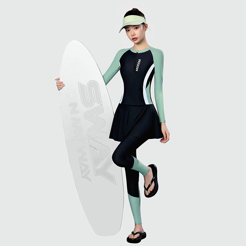 游泳衣女分体三件套2024新款防晒长袖长裤潜水保守女士泡温泉泳装