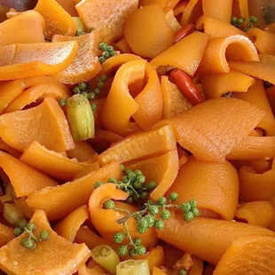 经典香辣藤椒猪皮块批发整箱精装成品泡椒猪皮即食猪皮卷卤新鲜