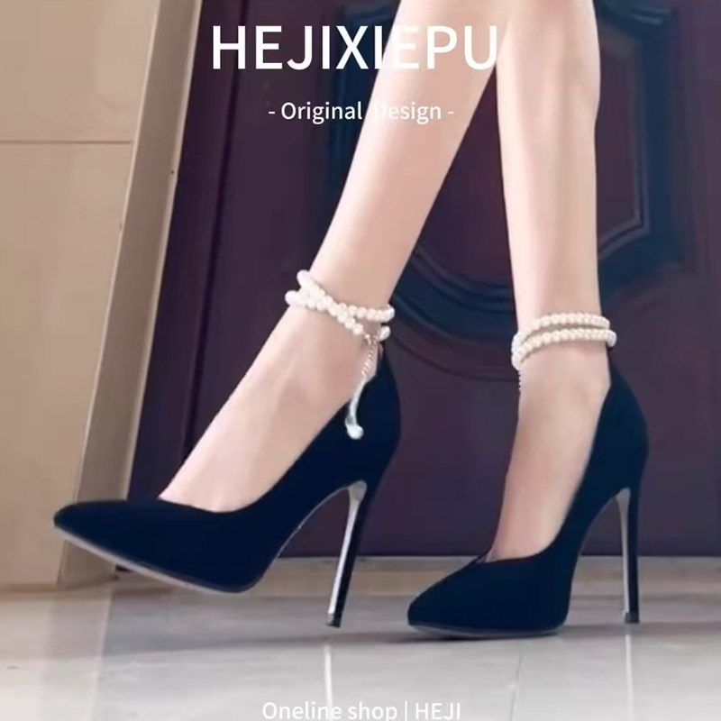 2025年早春新款黑色高跟鞋女18岁成年礼细跟尖头珍珠绑带气质单鞋