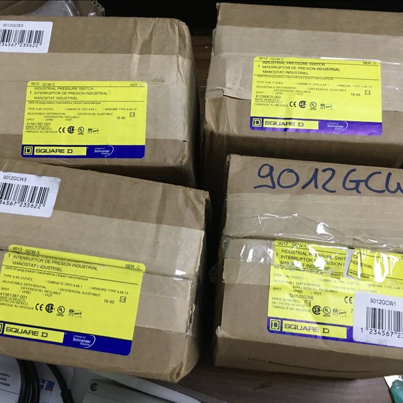 断路器QO225 Q0325 QO270VH QO115VHGF Q0115VHDF  QO340EPD