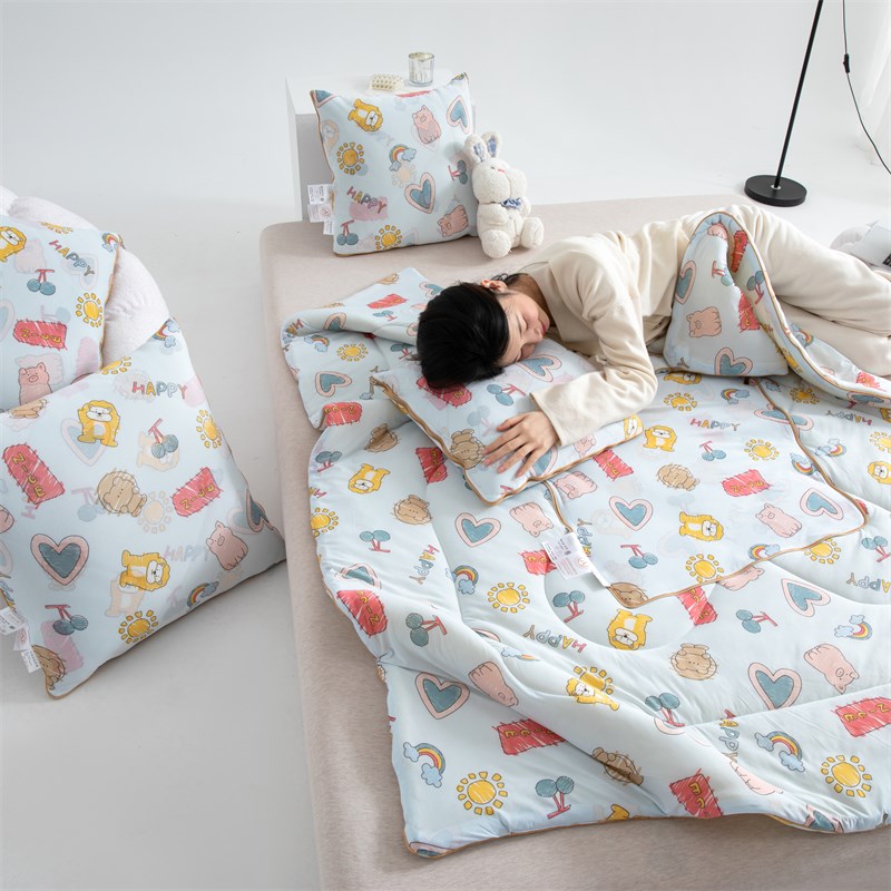 夏季凉感丝两用抱枕被二合一汽车靠垫办公室沙发午休折叠空调被子