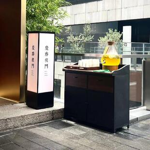 太阳能电池充电户外四面发光灯箱广告招牌门口可移动落地立式门牌