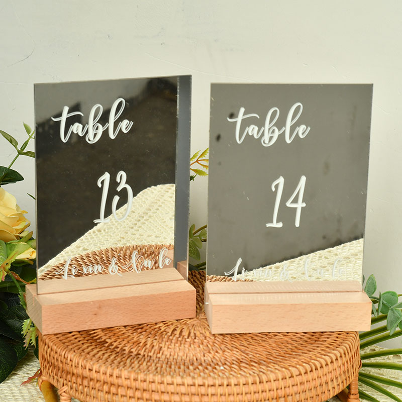 结婚礼桌卡席位卡定制桌牌签到台创意婚宴座位卡银色镜面亚克力