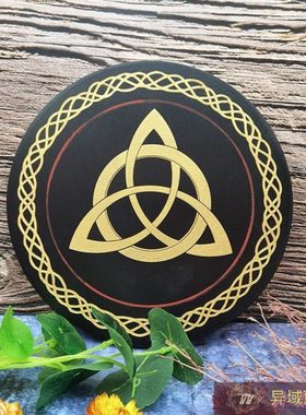 木质手工雕刻凯尔特结摆件金黑色几何图案水晶摆件蜡烛托盘杯垫