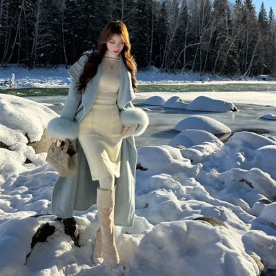 Layyyy【绵软曲线】版型无敌～韩系针织粗花口袋钩边包臀针织裙女