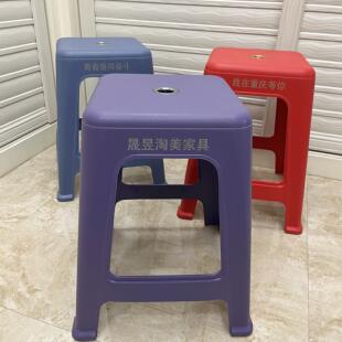 激光刻字LOGO塑料凳子47cm展会方凳熟胶耐用防滑公司工厂聚会餐椅