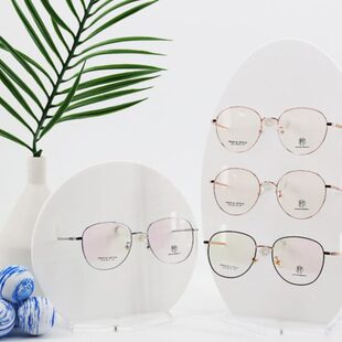 放在店美瓷展示架摆亚克力陈列柜台眼镜架子眼镜白空间道具精品