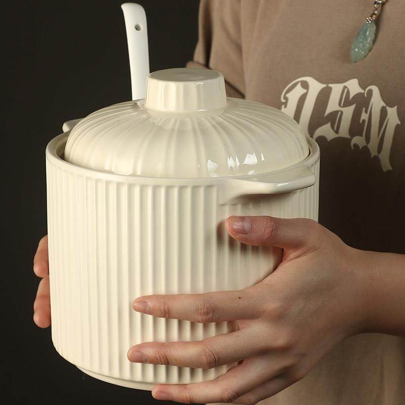 采购产品耐高温带盖猪油罐，带过滤器猪油罐，陶瓷大猪油罐，家用,厨房/烹饪用具,猪油罐,淘宝优惠券,粉丝福利购,淘宝优惠卷