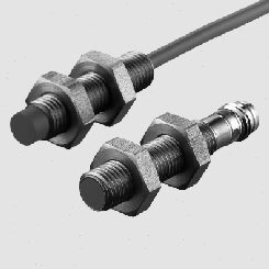 4NC 112MM 4E0高电平输出常闭型M12齐平 劳易测接近开关IS 原装