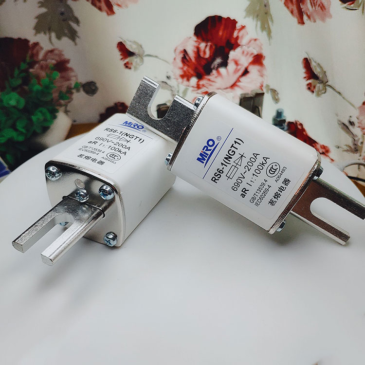 MRO茗熔NGT1 RS6-1快速熔断器保险丝保险管100A125A200AV250A280A