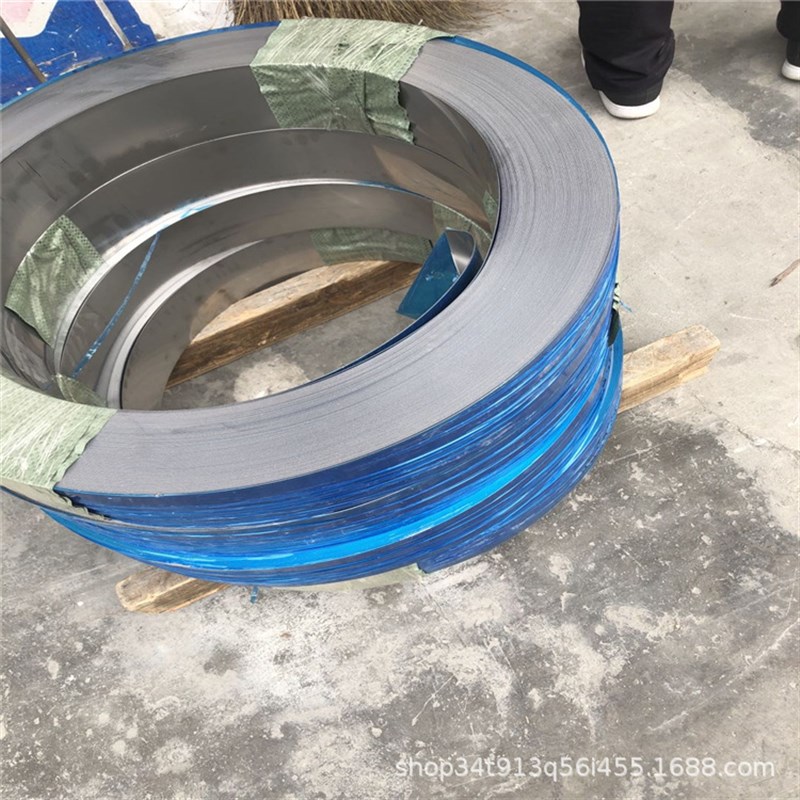 零售仪表用304软态不锈钢带 可定尺分条304不锈钢弹簧片