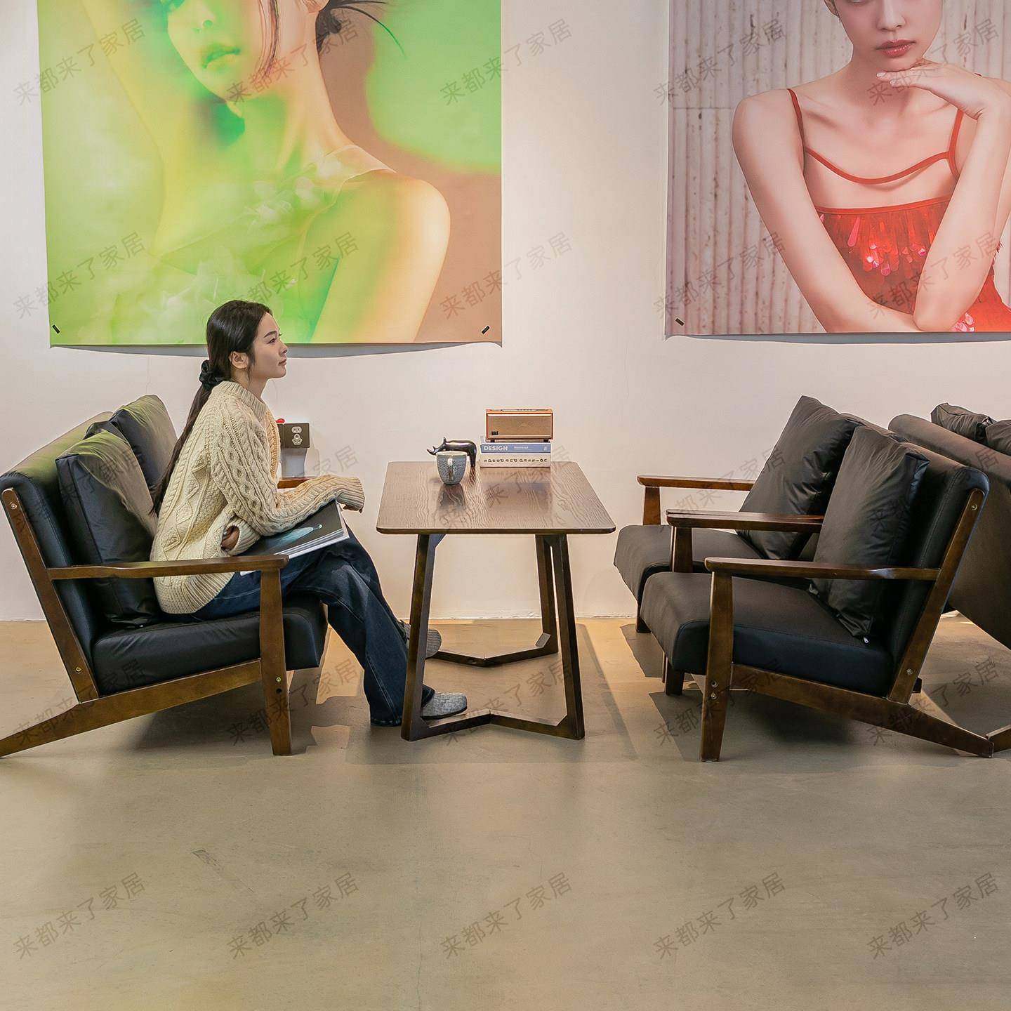 复古风咖啡厅桌椅组合商用奶茶店实木沙发休息区酒店民宿休闲卡座