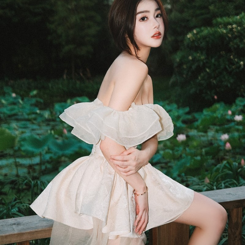 Bloomin法式宫廷连衣裙甜美网纱收腰气质提花蛋糕蓬蓬裙生日礼服