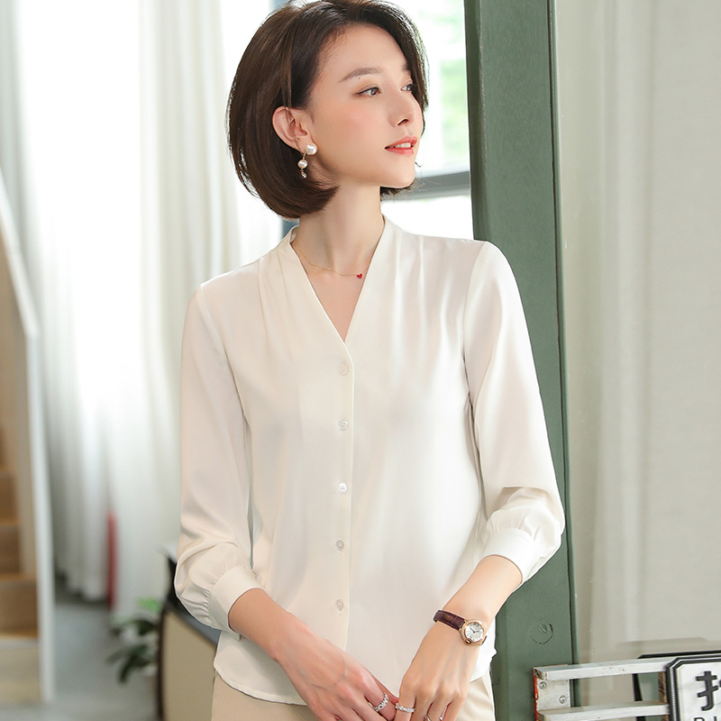 白色V领衬衫女长袖2021春秋大码西服衬衣职业西装打底内搭上衣新
