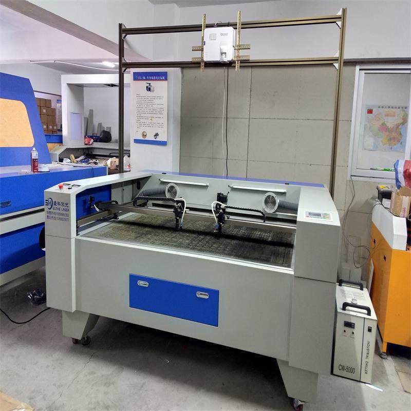 2018新款厂家直销高速3D飞织鞋面投影定位激光切割机供应,五金/工具,其他机械五金,淘宝优惠券,粉丝福利购,淘宝优惠卷