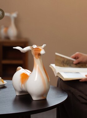 彩绘三羊开泰招财陶瓷礼品摆件动物现代新中式禅意客厅镇