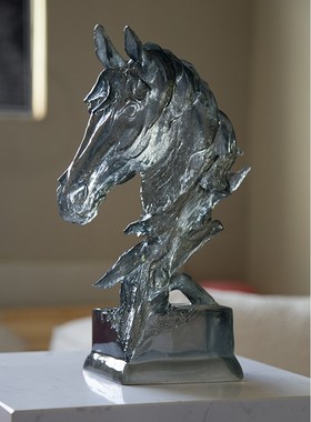 轻奢透明树脂水晶马头雕塑电视柜酒柜家居摆件酒店艺术玄关装饰品