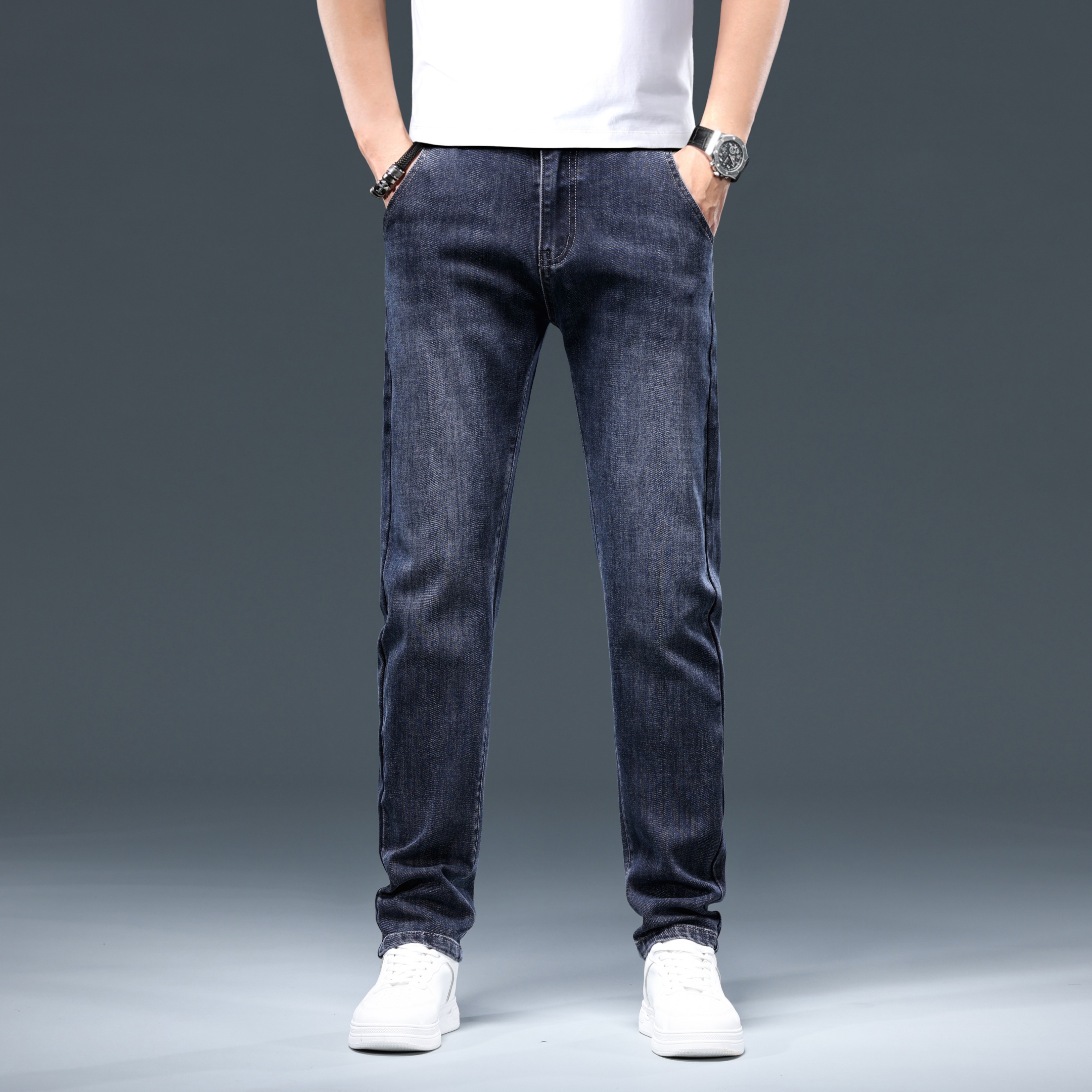 广州新塘秋冬2025男士牛仔裤宽松直筒长裤休闲百搭水洗蓝色男裤