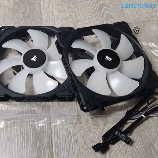 海盗船ML140精英版 磁悬浮 ARGB风扇