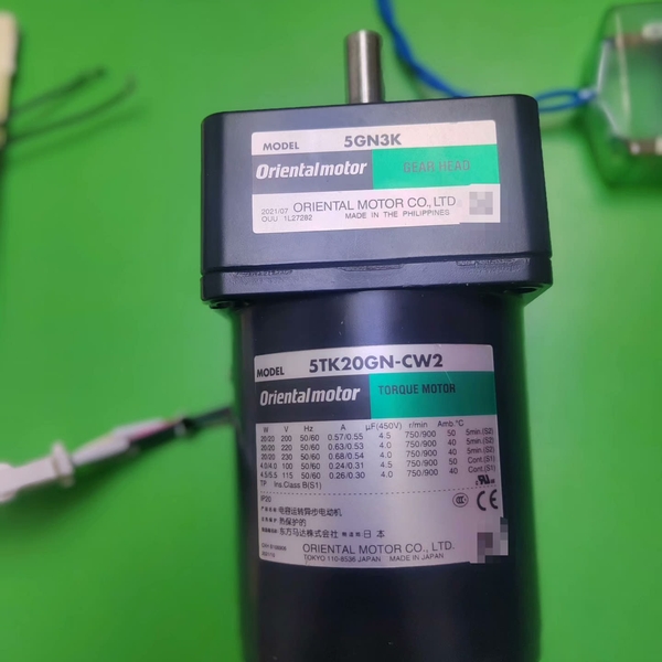 5TK20GN-CW2/5GN3K基本全新的东方电机，带电容