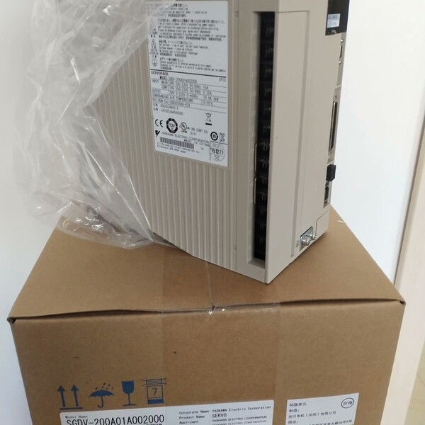 #YASKAWA/安川 伺服驱动器，SGDV-200A01A