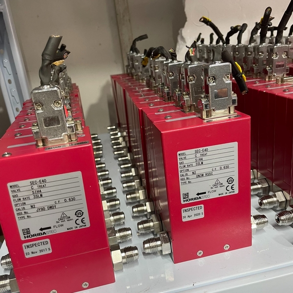 SEC-E40  HORIBA质量计 3SLM  SiH议价