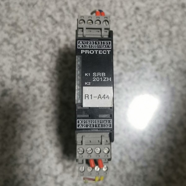 SRB201ZH-24V施迈赛安全继电器