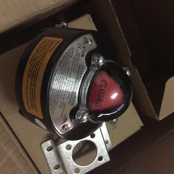 HKC防爆限位开关APL-510N隔爆回信器 CSMC阀门开关反馈APL-510N