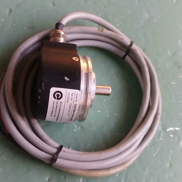 宜科编码器EB50B8一P6AR一360.PV,带线,需要的【议价】