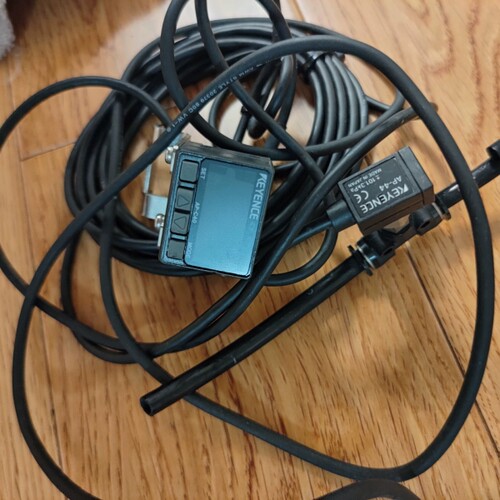 基恩士AP-C40+AP-44一套，一套一起价格200，要