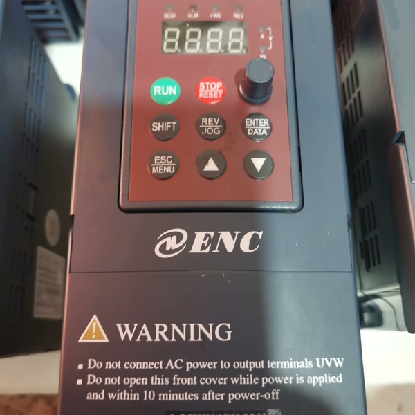 易能EDS800-2S0007N，