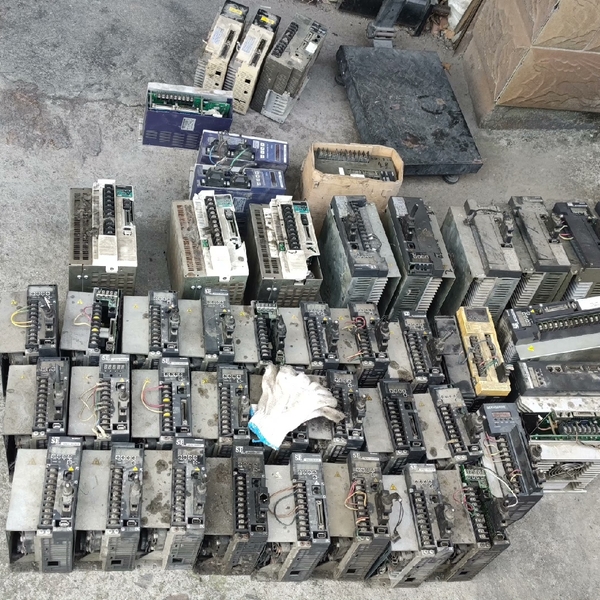 议价sdb20nk9驱动器好sdb26nk3，sda20nk3