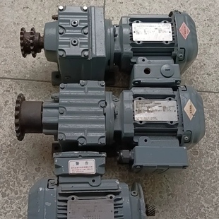 SEW减速机R37 速比11 DRS71S4两台功率370W