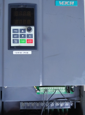 VEICH纬创变频器 AC60-T3-011G/015P物品