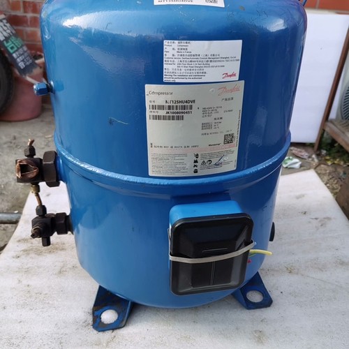 正常拆机法国进囗丹佛斯MT125HU4DVE制冷压缩机一台，