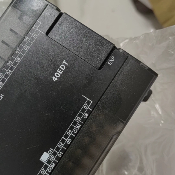 欧姆龙Cp1w-40edt/edr功能包好，成色新，优价出，（请询价）